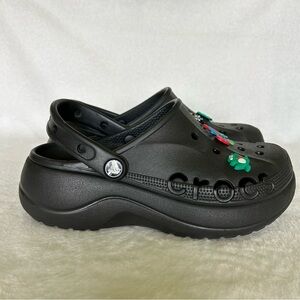 CROCS BAYA PLATFORM CLOG, BLACK, WOMENS SIZE 8 With Jibbitz